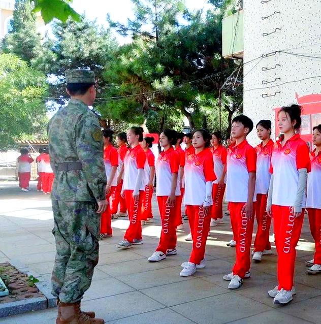 秦皇岛体育舞蹈学校贴吧怎么样？-第2张图片-泰美艺术培训