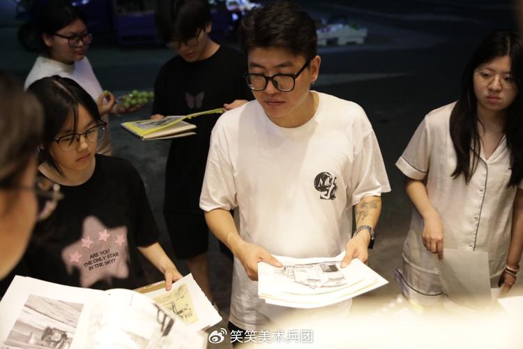 2025笑笑美术兵团招生有何新变化?-第1张图片-泰美艺术培训 2025笑笑美术兵团招生有何新变化?-第1张图片-泰美艺术培训