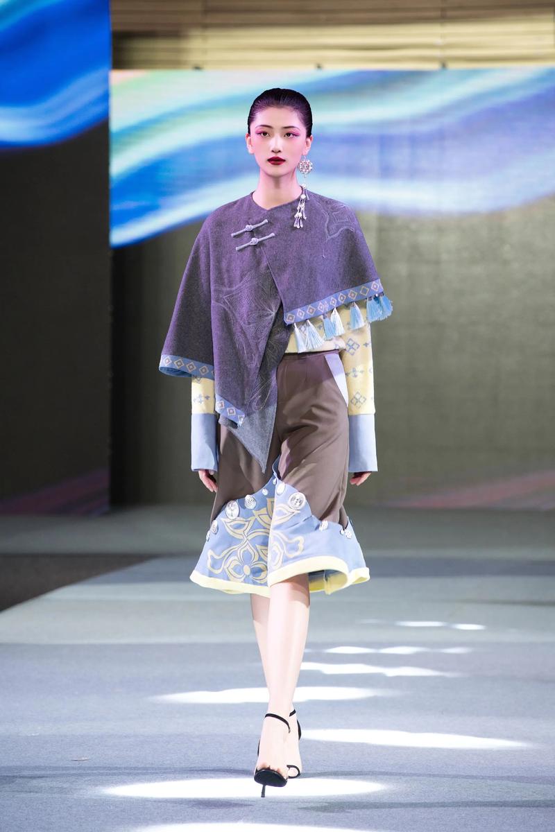 2025年艺考穿什么-第2张图片-泰美艺术培训