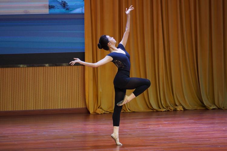 浙大体育舞蹈专业学什么？出路如何？-第3张图片-泰美艺术培训