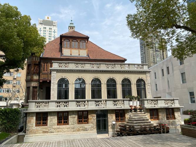 黄明珠是谁？上海音乐学院有何成就？-第3张图片-泰美艺术培训