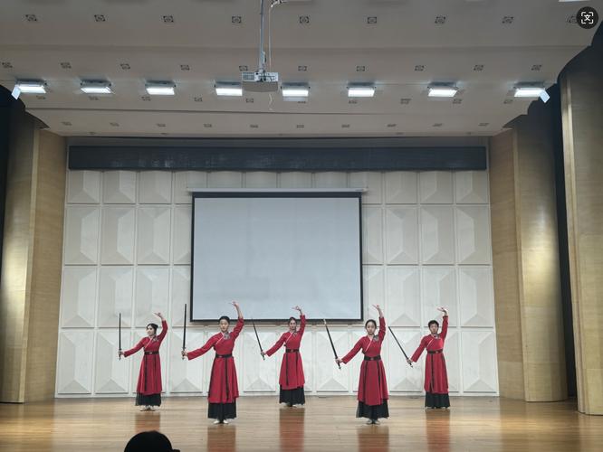 国家政策 舞蹈表演专业-第1张图片-泰美艺术培训 国家政策 舞蹈表演专业-第1张图片-泰美艺术培训