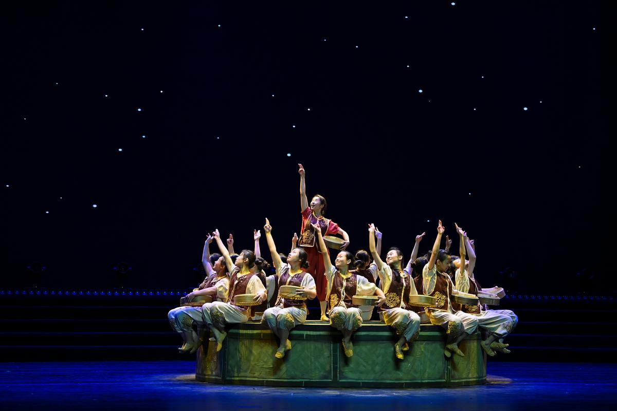 国家政策 舞蹈表演专业-第2张图片-泰美艺术培训