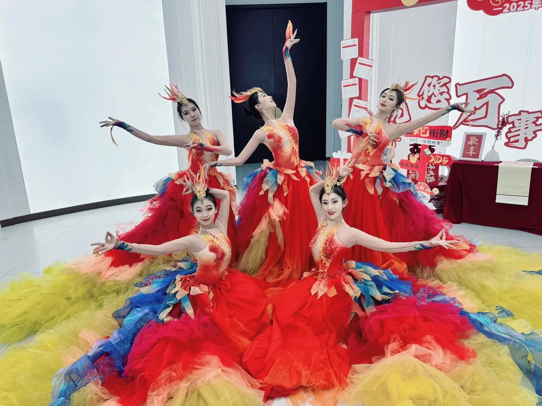 播音生如何跳好即兴舞蹈？-第3张图片-泰美艺术培训