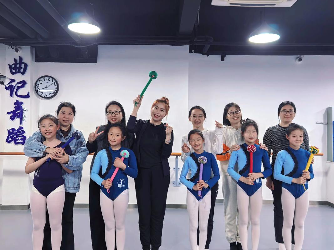 2025广东联考舞蹈考什么?-第3张图片-泰美艺术培训 2025广东联考舞蹈考什么?-第3张图片-泰美艺术培训