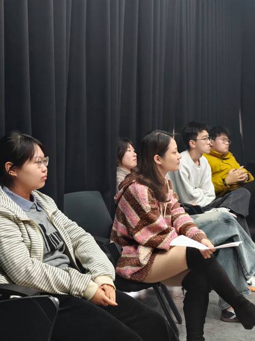 2025艺考现场，考生如何突破竞争？-第1张图片-泰美艺术培训