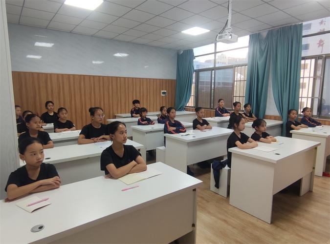 红河影视舞蹈学招生条件是什么？-第2张图片-泰美艺术培训